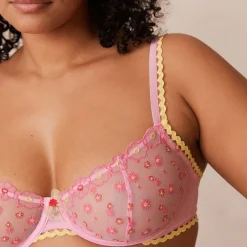 Daisy Embroidered Balcony Bra & Thong/Briefs Set - Pink