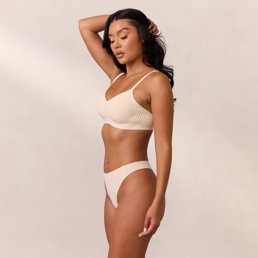 Everyday Flex Bralette - Vanilla