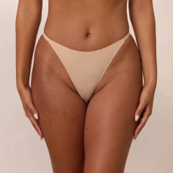 Everyday Form G-String - Sand
