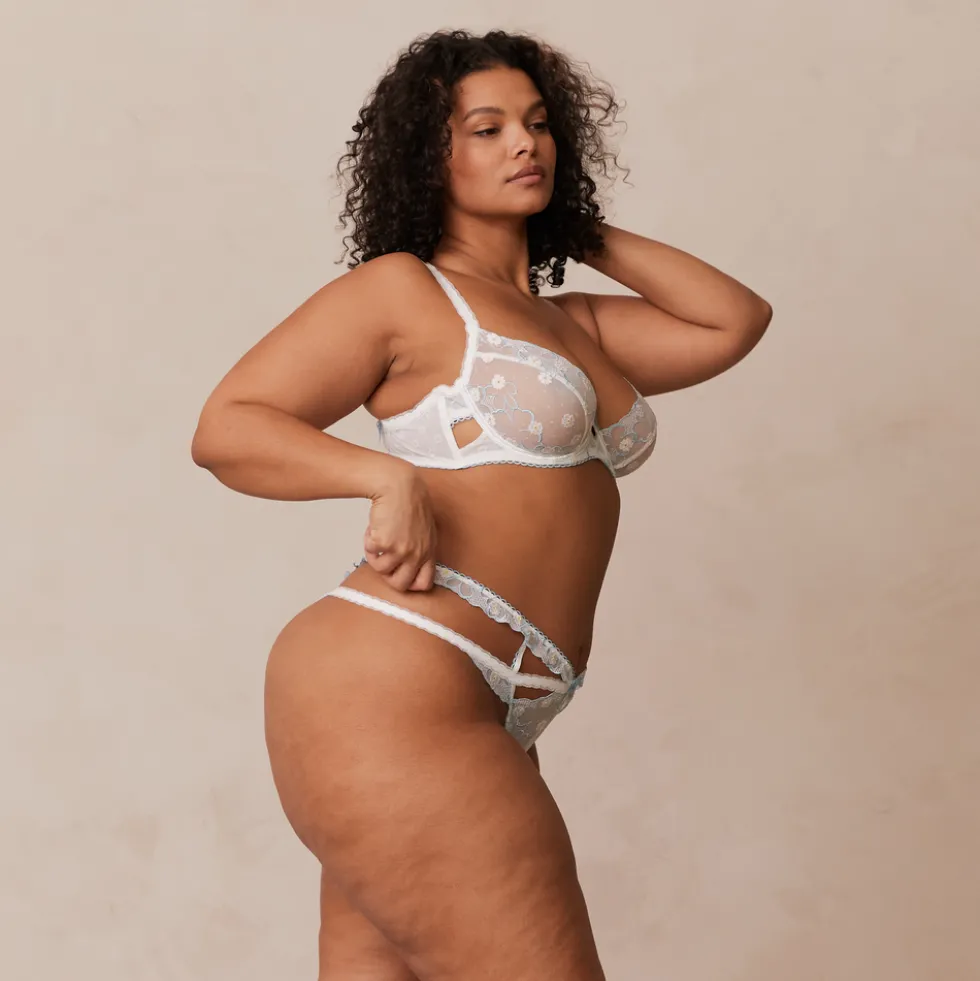 Fleur Balcony Bra & G-string Set - White & Blue
