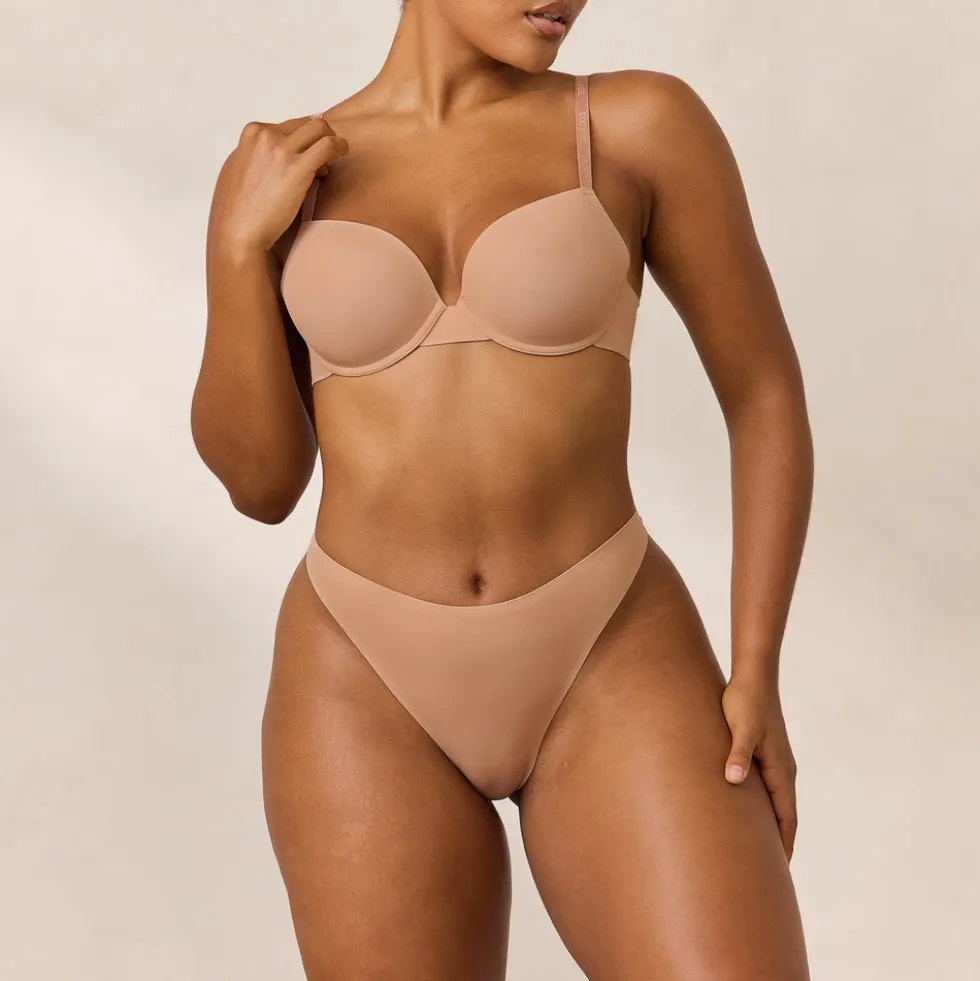 Invisible Form T-Shirt - Honey