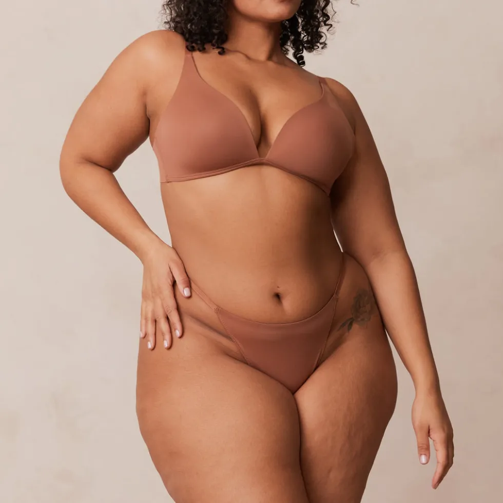 Light Non-wire Plunge T-shirt Bra & Thong/Briefs Set - Mocha