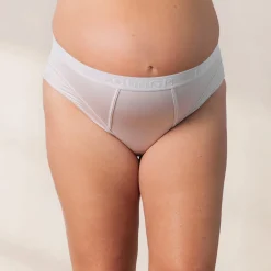 Nurture Briefs - Cream