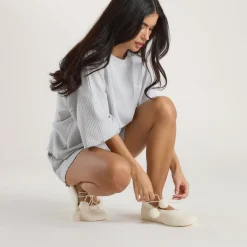 Poppy Ballet Slippers - Ecru