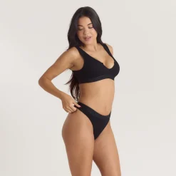 Soft Ribbed Push-Up Bralette - Black